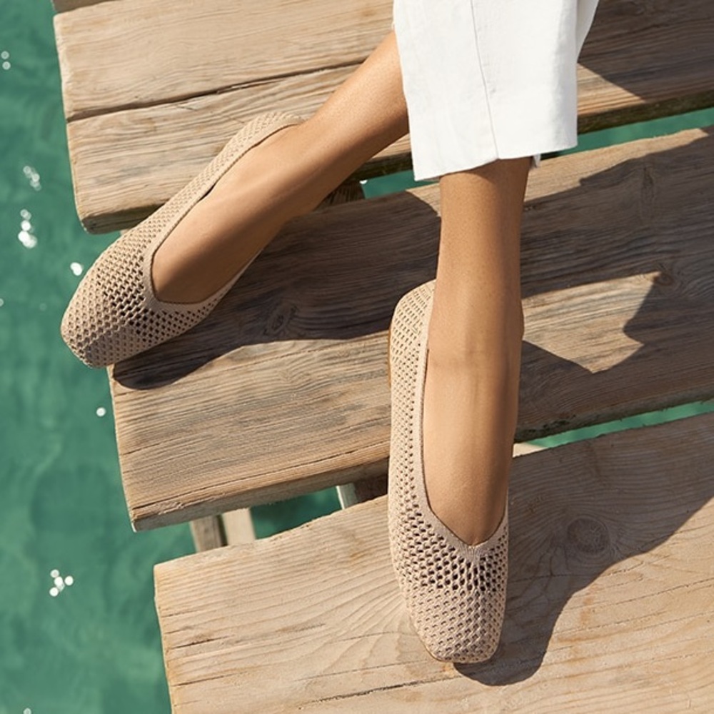 VIVAIA Margot Square-Toe V-Cut Mesh Flats